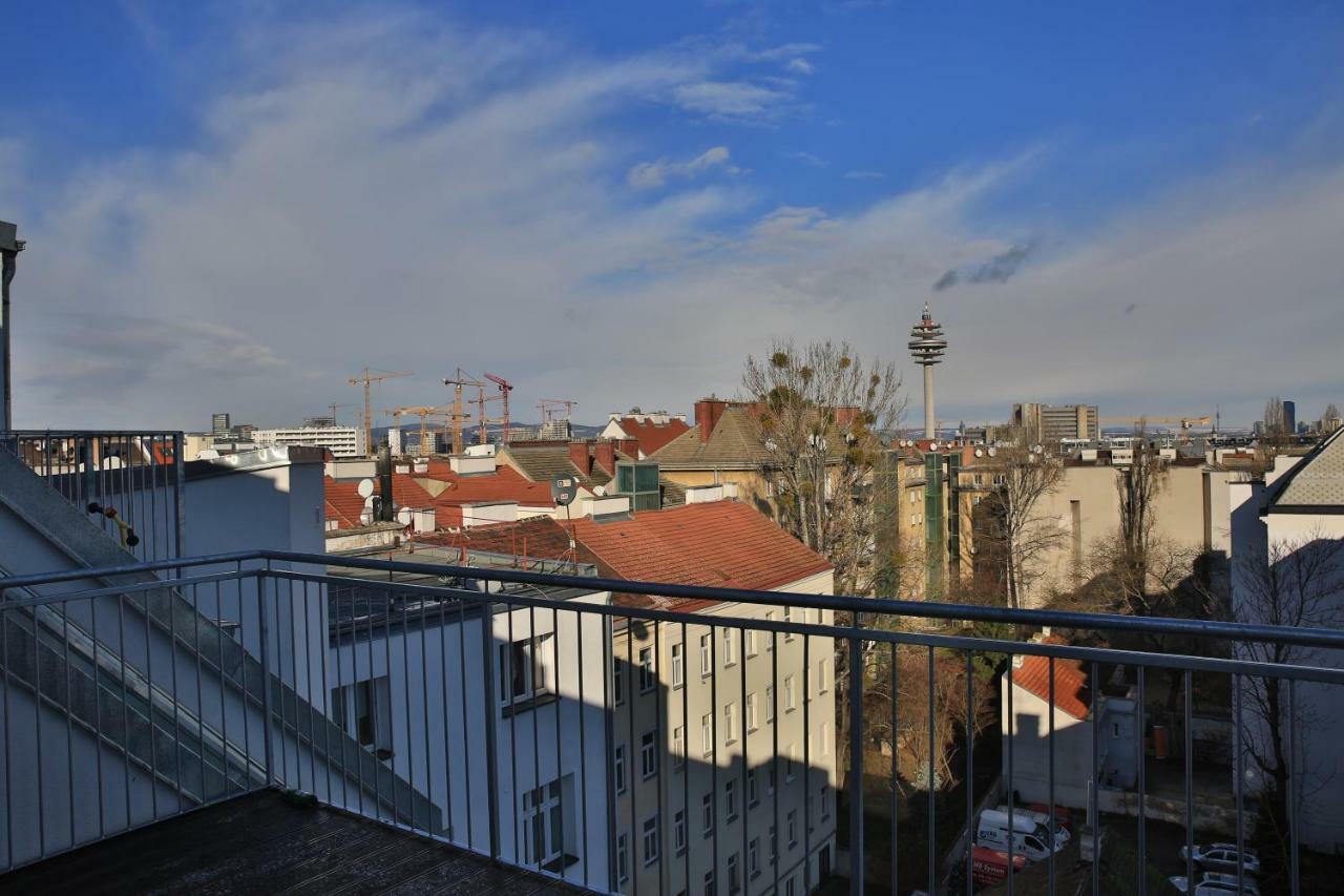 Appartamento Sunny Penthouse With Terrace. Great View! Dg2 Vienna Esterno foto